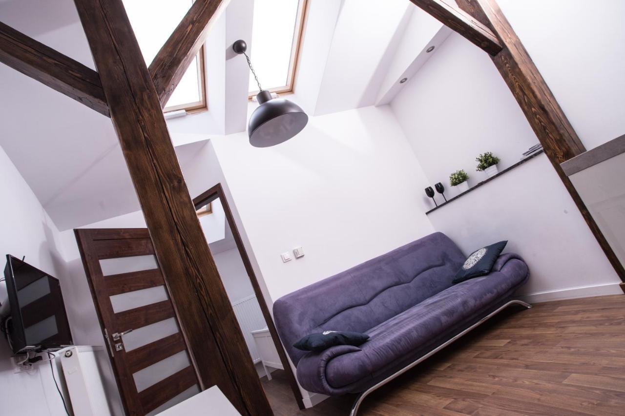Mirror Apartments Краков Экстерьер фото