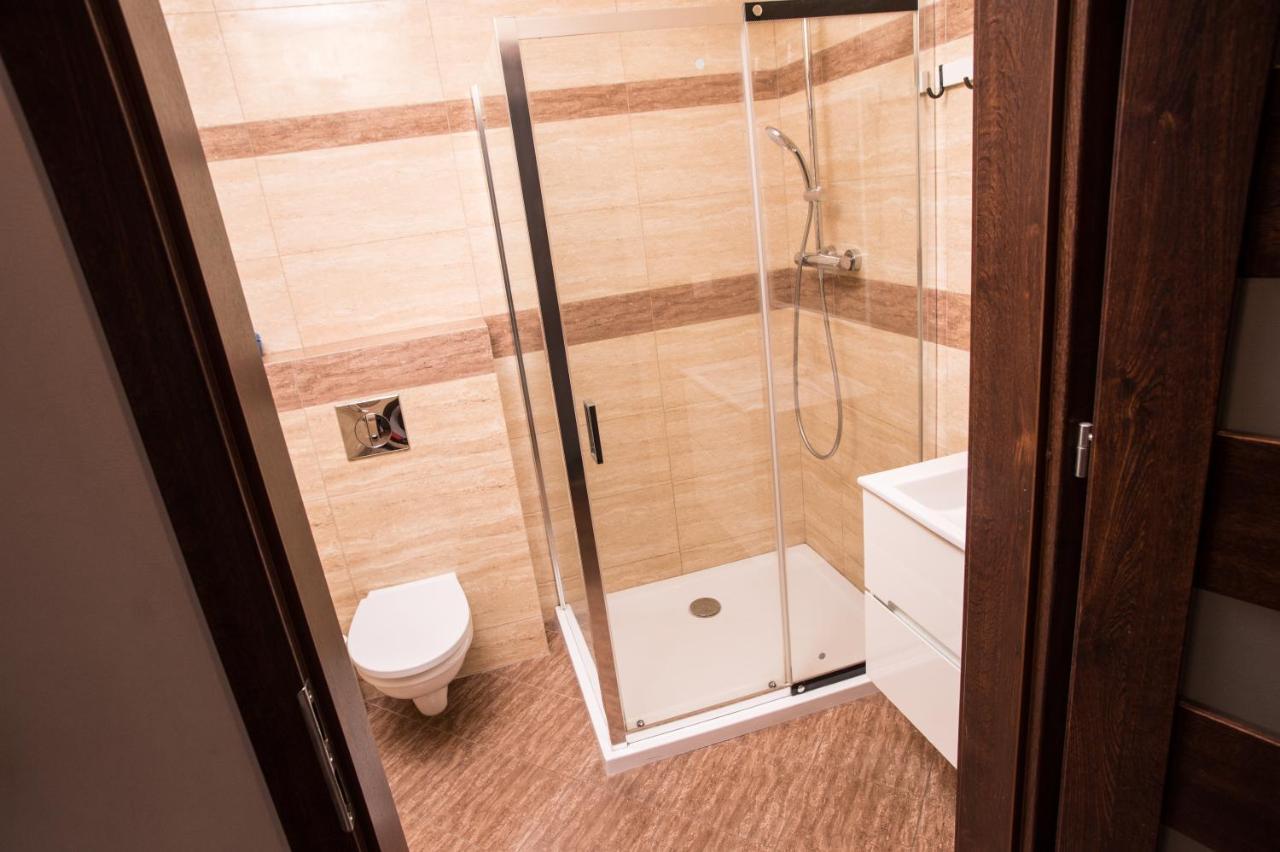 Mirror Apartments Краков Экстерьер фото